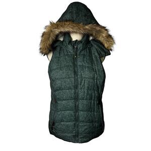 Green Tea Puff Vest Womens Small Green Removable Hood Zip Pockets Lined Fuax Fur